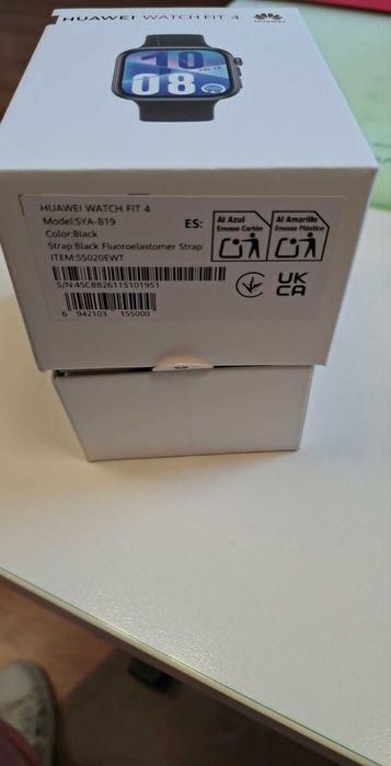 Продавам Huawei Fit 4