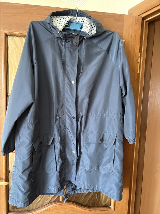 Продам вещи женские 66-70 размера