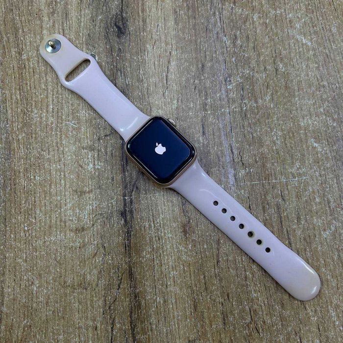 А21 / Смарт-часы Apple Watch SE 40mm / sk159406