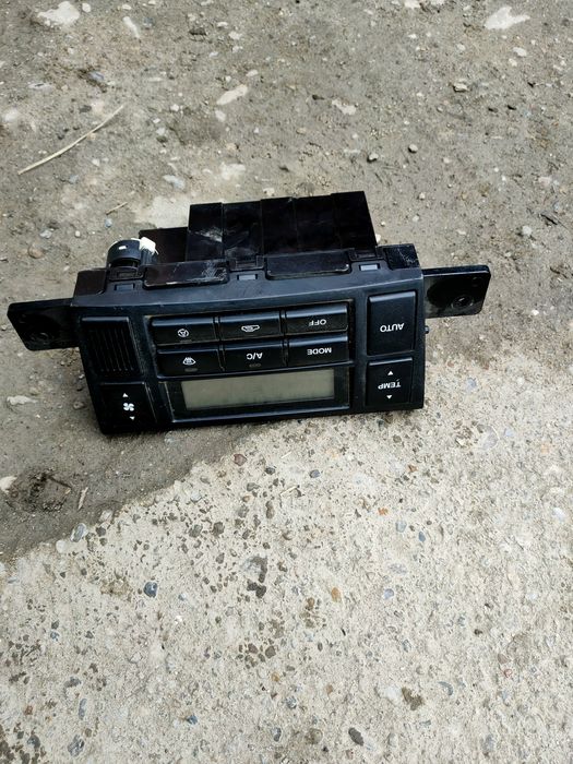 Vând piese Hyundai Tucson 2.0