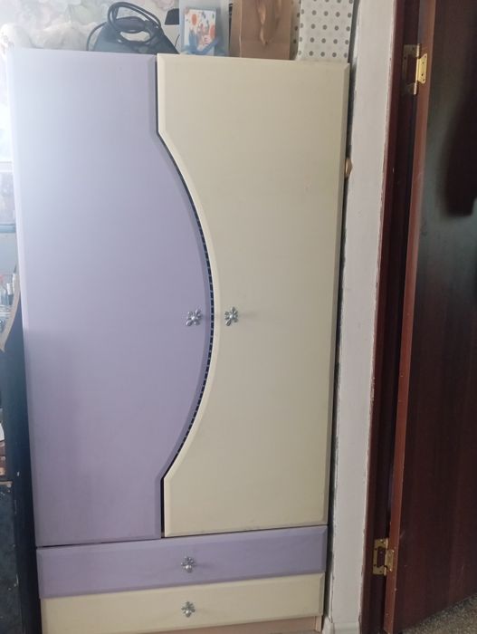 Продам детский гарнитур двухярусный.