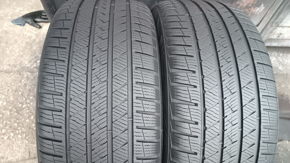 245/45/18 Vredestein