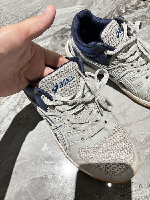 Продам Кроссовки 35рр