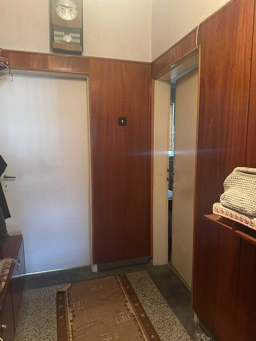 Продава се Тристаен апартамент в Шумен, Добруджански - 76 кв.м за 1040 €/кв.м - Снимка #7