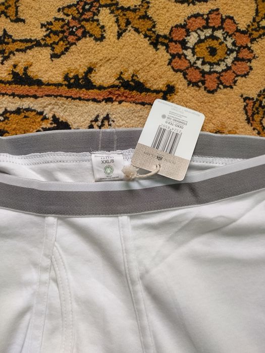 XXL. Nou. Izmene (colanți, indispensabili)