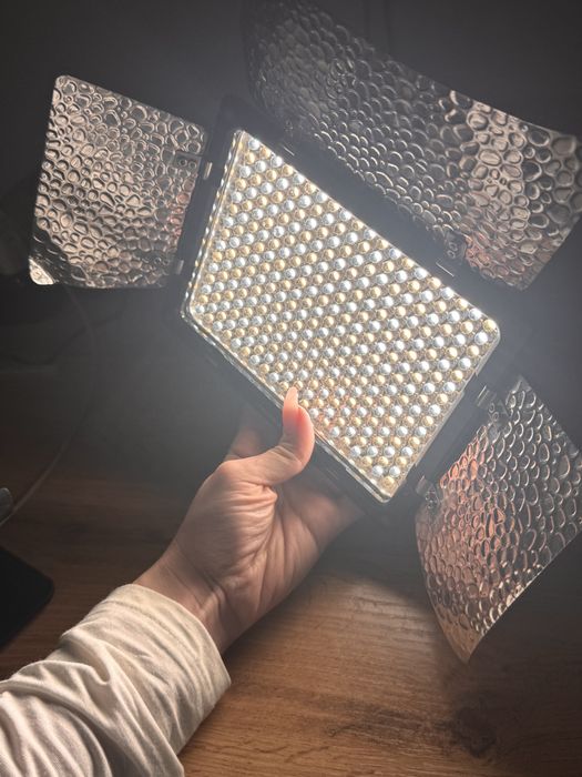 Лампа студийная прожектор  переносной