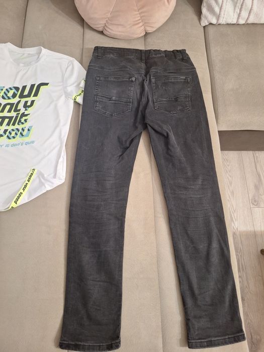 Blugi Rezerved+tricou Cocodrilo