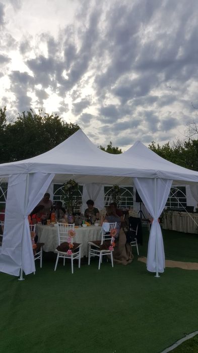 Corturi pentru evenimente