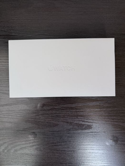 Appel Watch Ultra 3 Titanium Milanese Loop (2024)