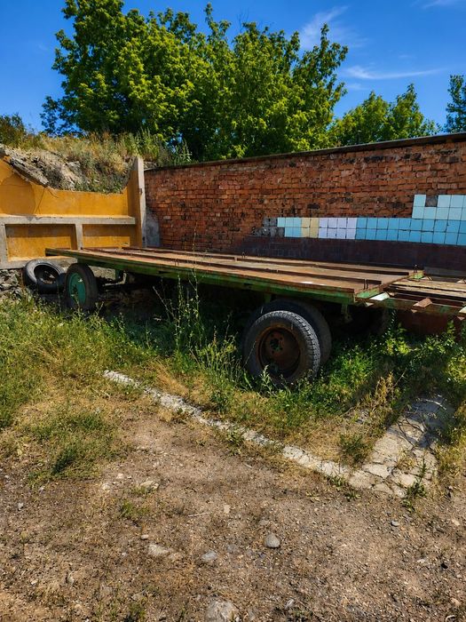 Продам прицеп площадку