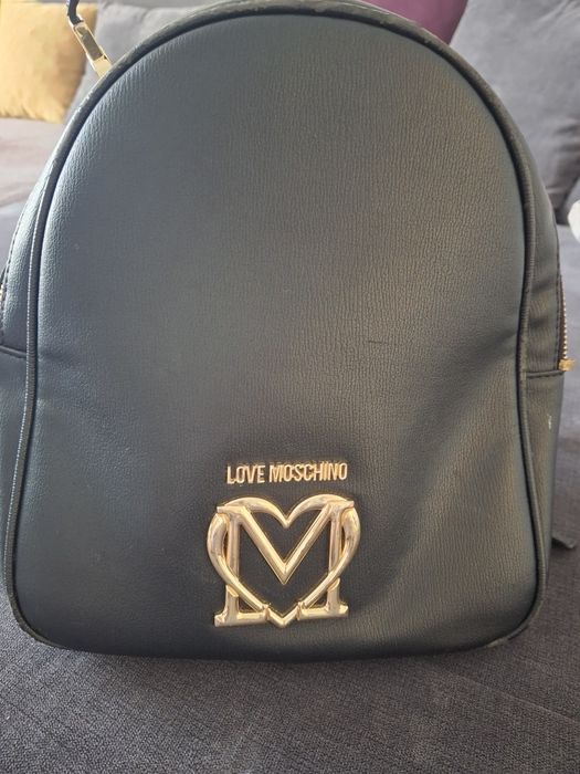 Оригинална раница love moschino