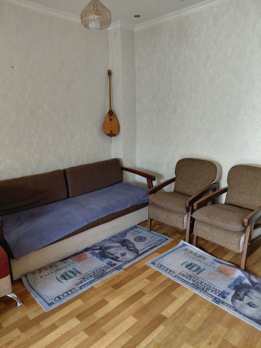 Продам диван и два кресла б/у