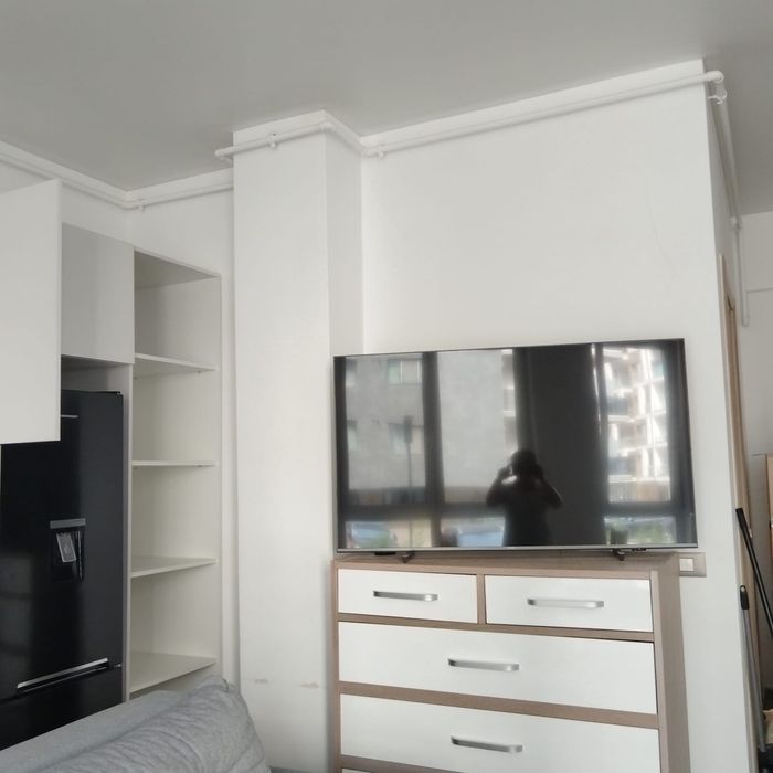 Vând garsonieră pe stradă D10 Nr 9  parter in complex By Alezzi N10  mobilat 34 mp mobilat complet prețul 60 mii euro negociabil