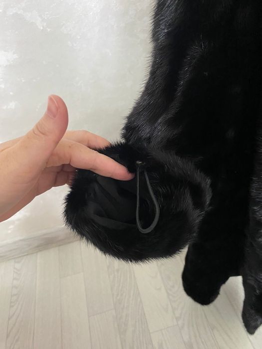 Продаю норковый шубу