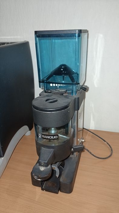 Кофемашина и Кофемолка  RANCILIO