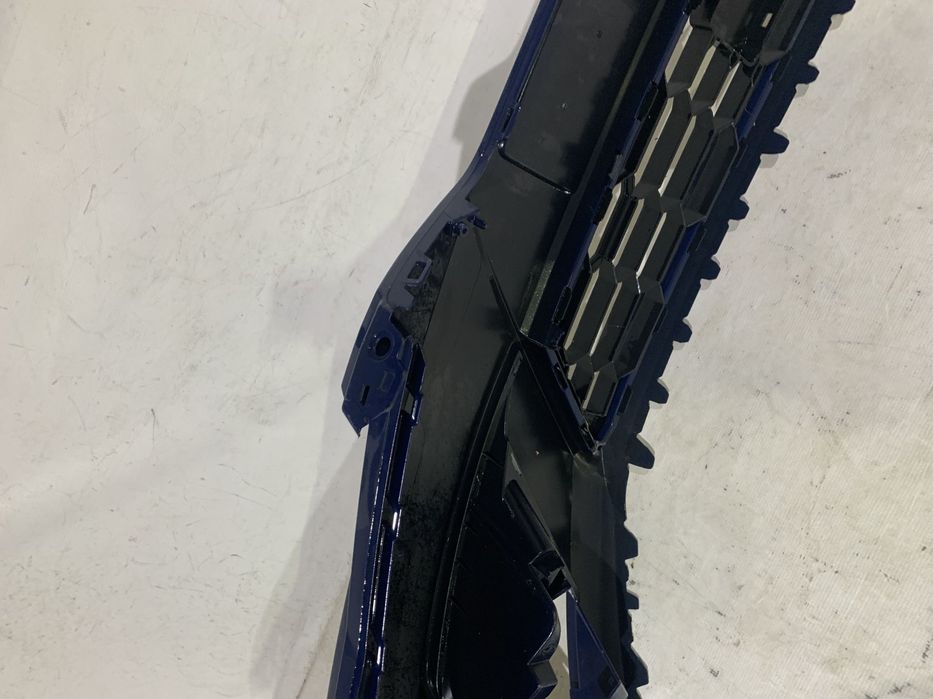 Bara fata Seat Ibiza, 2016, 2017, 2018, 2019, cod origine OE 6F0807221D.