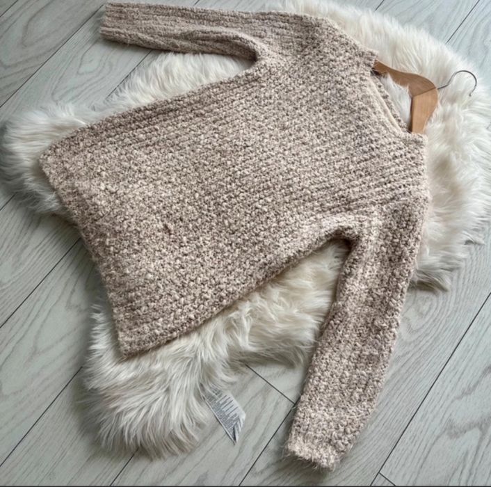 Pulover pufos pentru fete 12-13 ani, Primark