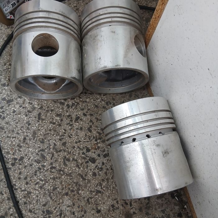 Продавам бутала за тк-80 болгар и лагер