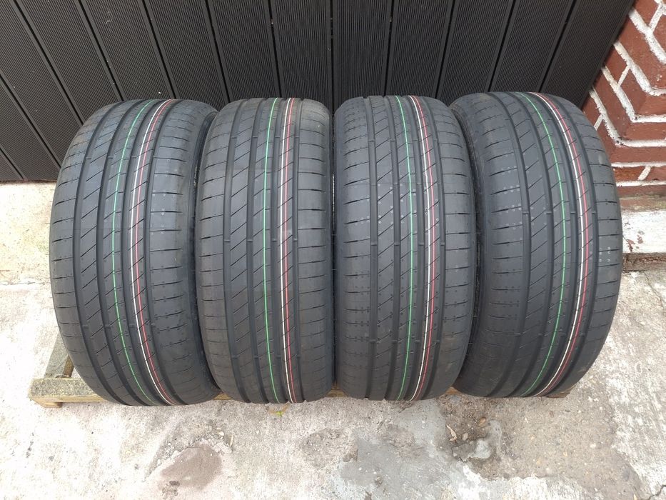 225 40 19 Goodyear DOT 2026 vara NOI