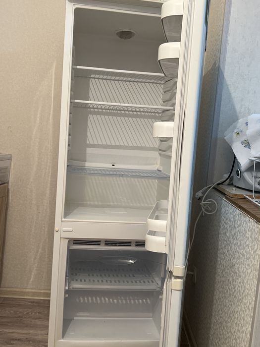 Холодильник Днепр