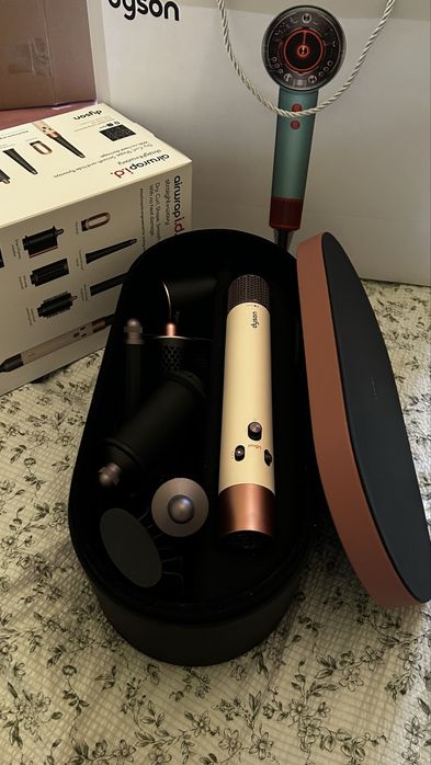 Dyson airwrap i.d.