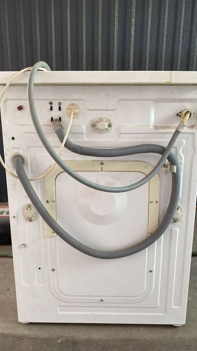 Продается стиральная машина