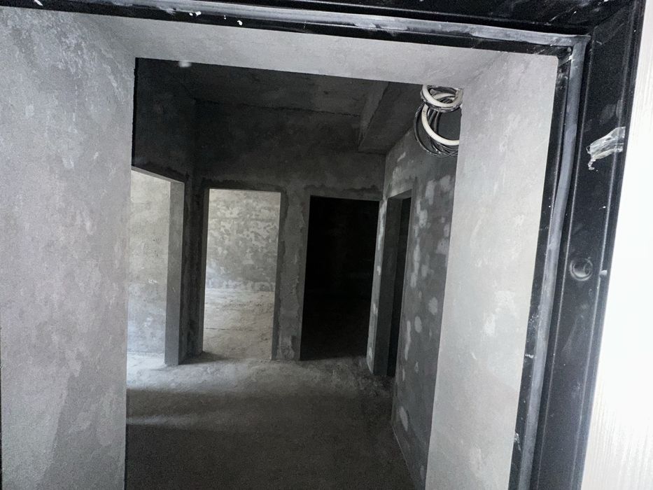 2 xonali  Kvartira sotiladi srochna