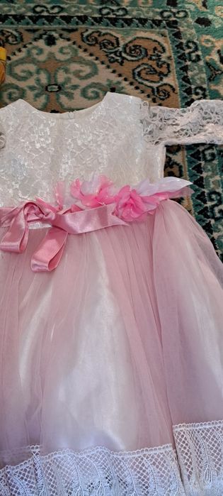 Отдам бесплатно детские вещи