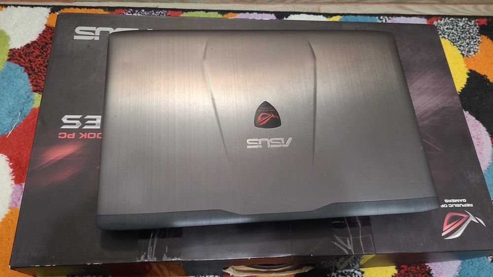 Laptop Gaming ASUS ROG GL552VX , i7-6700HQ , nvidia 950m de 4 gb