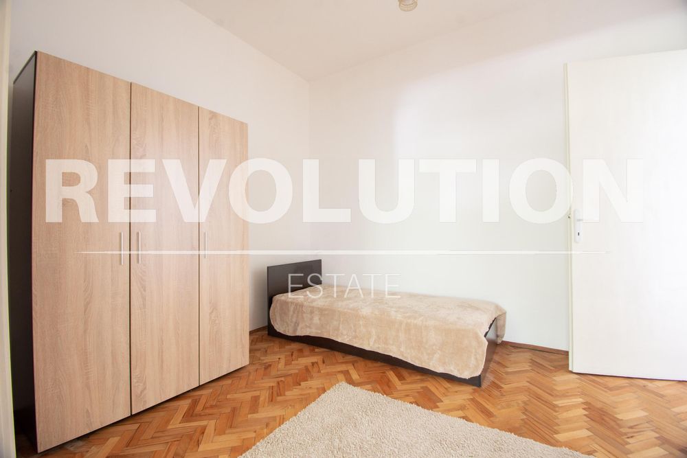 Дава се под наем Тристаен апартамент в София, Гео Милев - 85 кв.м за 698.19 € - Снимка #8