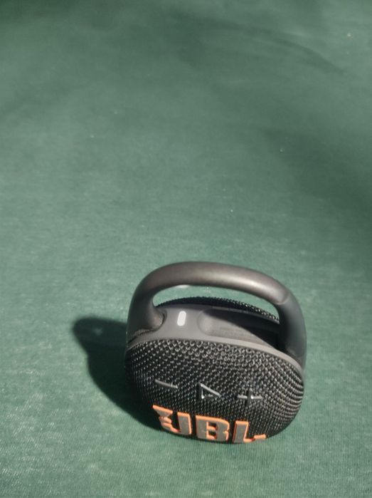 JBL Clip 5 aproape nou