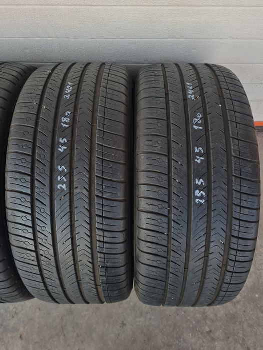 Всесезонни гуми 4 броя MICHELIN PilotSport AllSeason4 255 45 R18