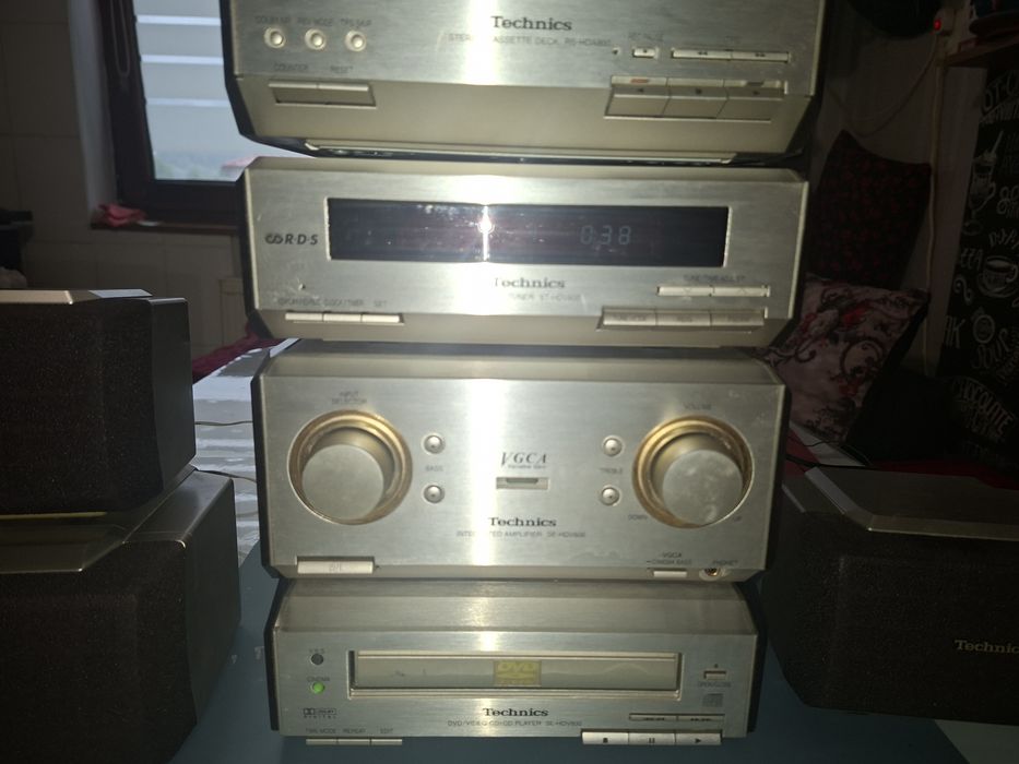 Hi-Fi Audio Technics,  sistem audio cu telecomandă + boxe, Japonia