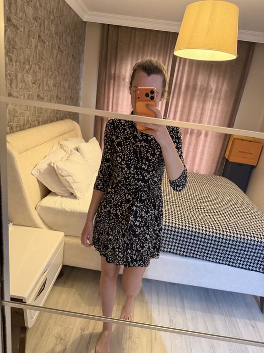 Рокля Зара размер M – стилна и удобна