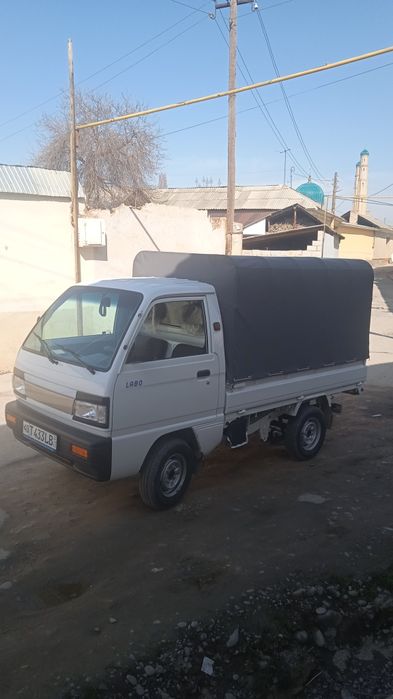 Laboga tent sotiladi