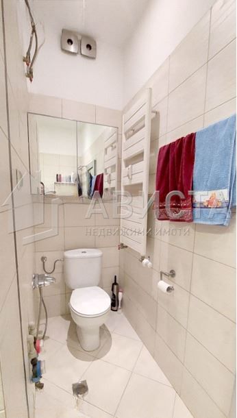 Дава се под наем Тристаен апартамент в София, Център - 81 кв.м за 850 € - Снимка #7