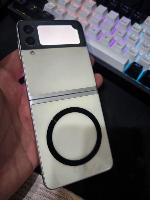 Samsung Z flip3 5G