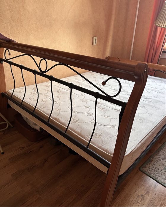 Кровать  матрац 200:160 -70 тыс