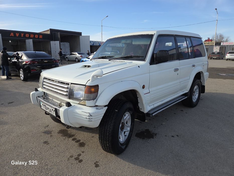 Митсубиси паджеро