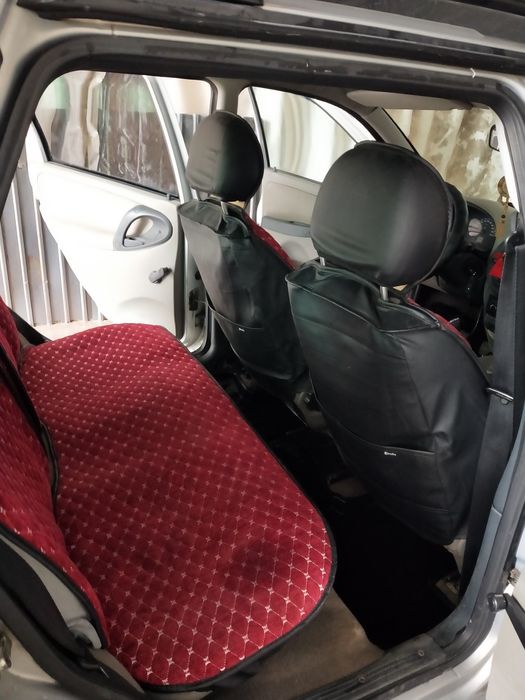 Продам машину Лада Калина