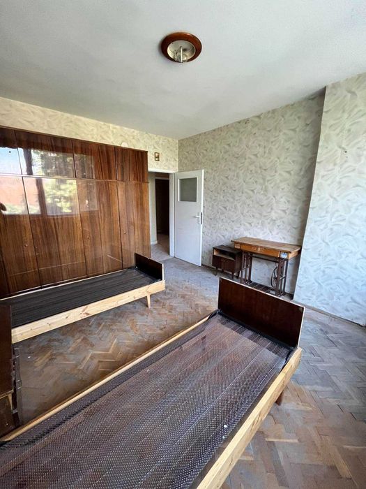 Тристаен апартамент в Центъра на Сливен - 113 кв. м - снимка 7