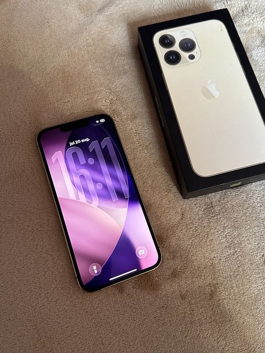 iPhone 13 pro Gold