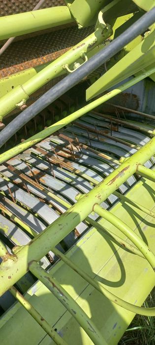 Продам  пресс рулоный класс.