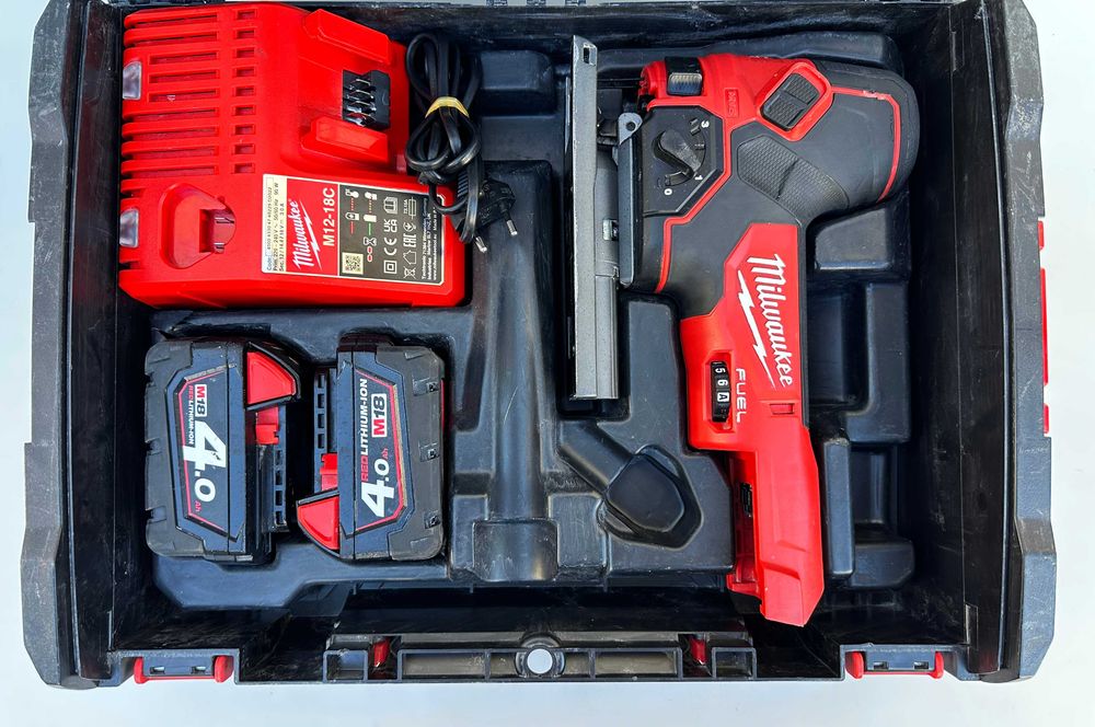 Milwaukee M18 FBJS - Безчетков прободен трион 2x18V 4.0Ah перфектен!