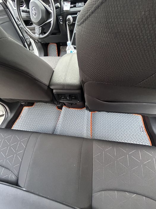 Toyota - Covorașe auto. Preșuri auto fabricate în România.