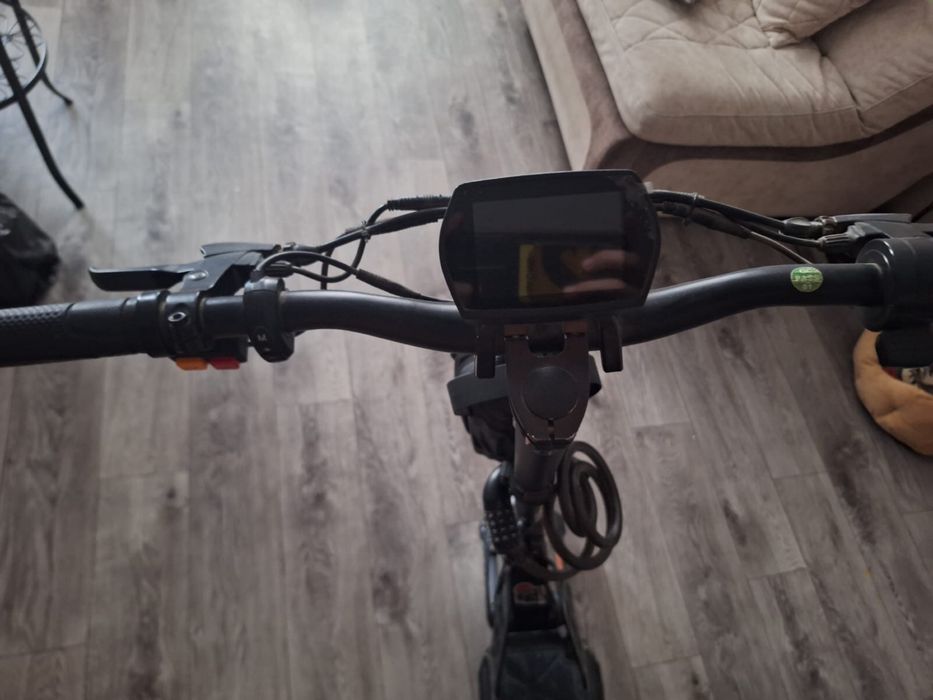 Продается электросамокат