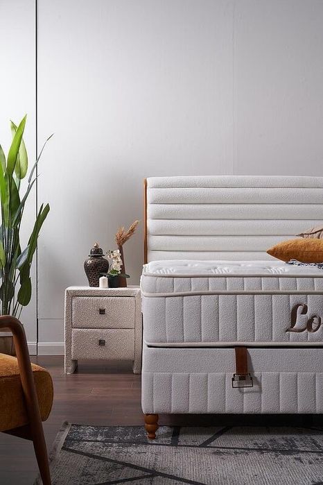 Тапицирано легло Lotus с луксозен матрак