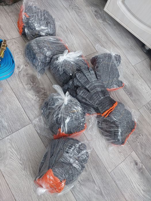 Перчатки 1 упаковка 1000тг