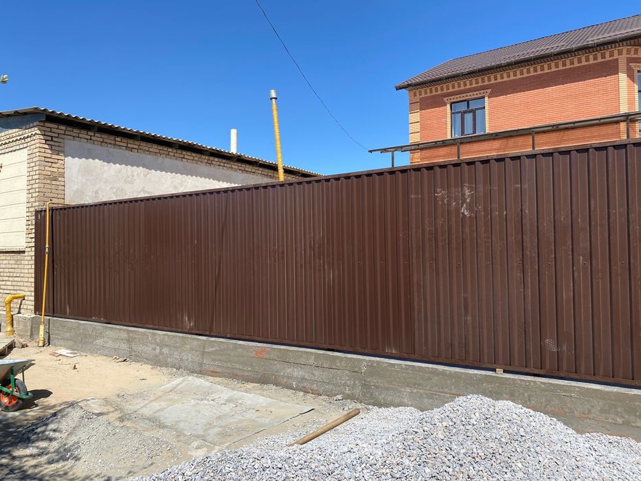 Забор с фундаментом