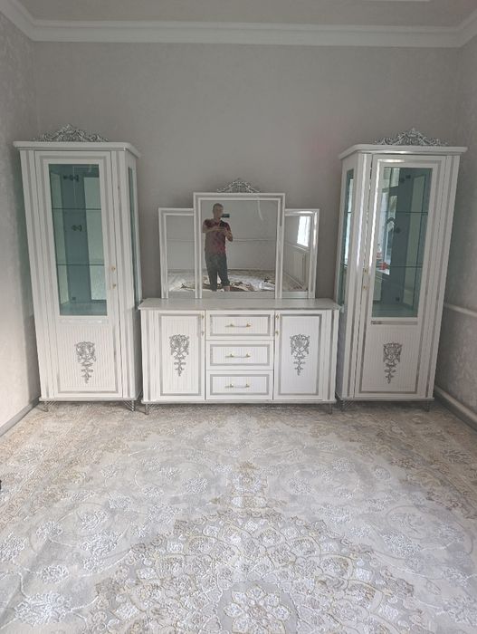 Mebel Har-xil turdagi mebellar ustanovka qilamiz va zakaz asosida yasa